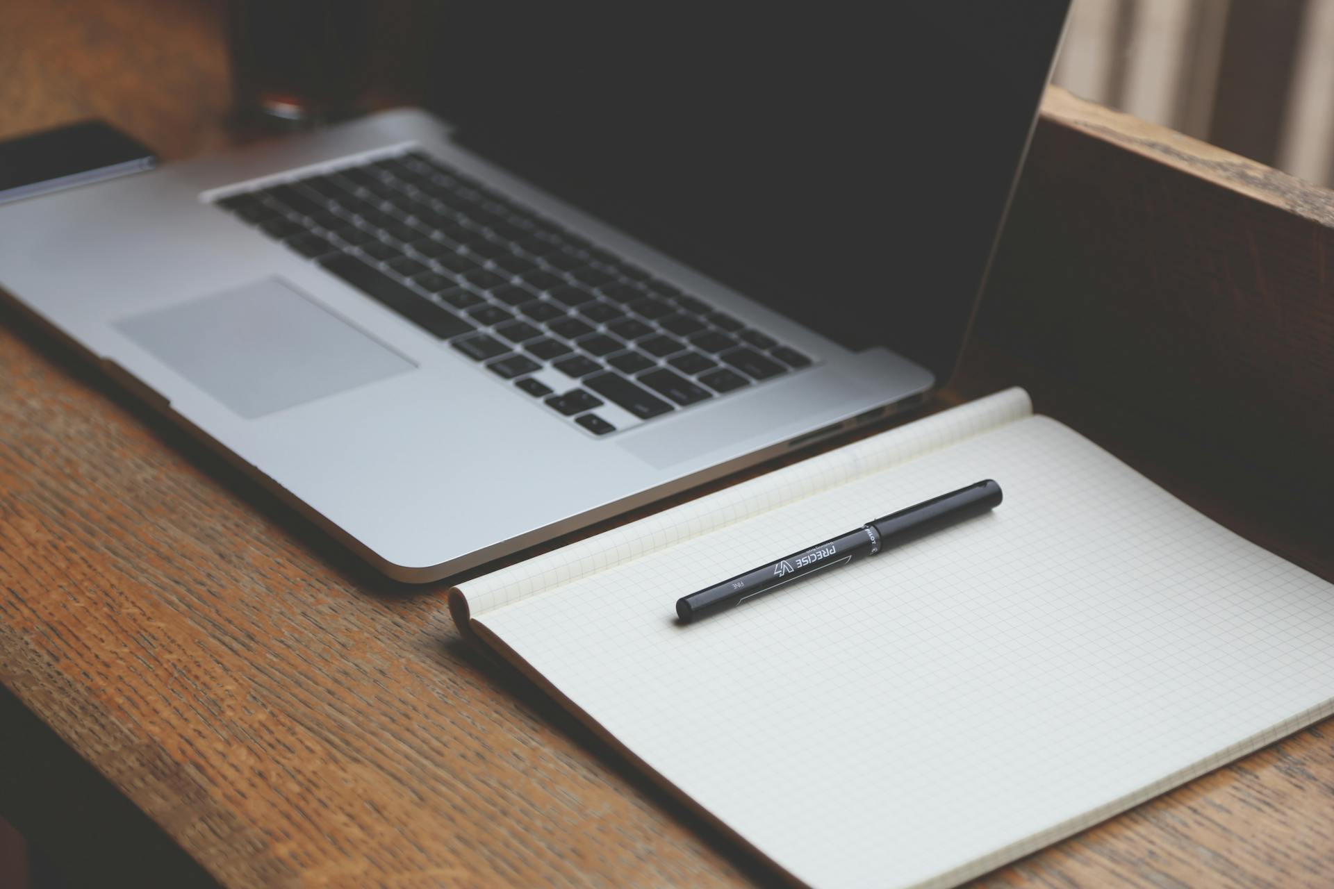 Why Podcast Show Notes Matter & 3 Quick Tips for How to Write Them